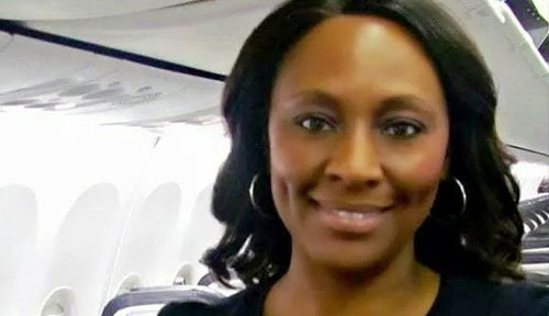 Flight Attendant Saves Teenage Girl From Sex Trafficking With Secret Note